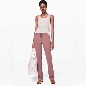 Lululemon On the Fly High Rise Straight Leg Drawstring Pant  Mauve Size 10